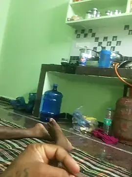 Hotviyaja-sexy stripchat live cam model