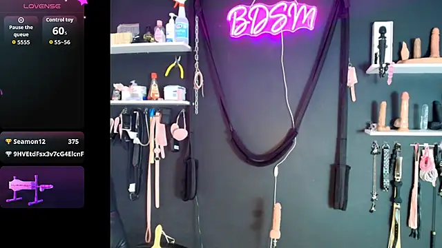 VictoryaLiah_BDSM stripchat live cam model