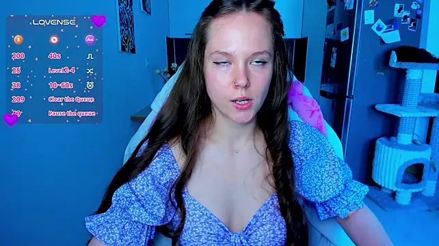 cute_little_Emily stripchat live cam model
