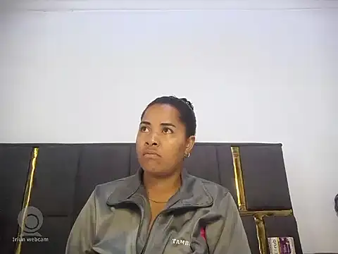 aleixane stripchat live cam model