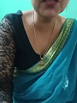 Shanu_Shah stripchat live cam model