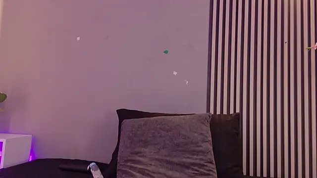 GysellHanson stripchat live cam model
