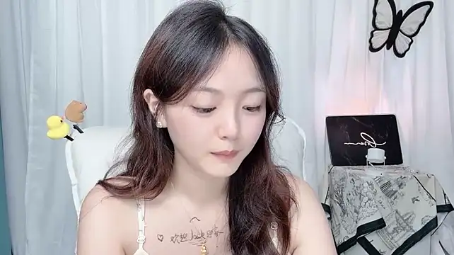 wenwen8888 stripchat live cam model