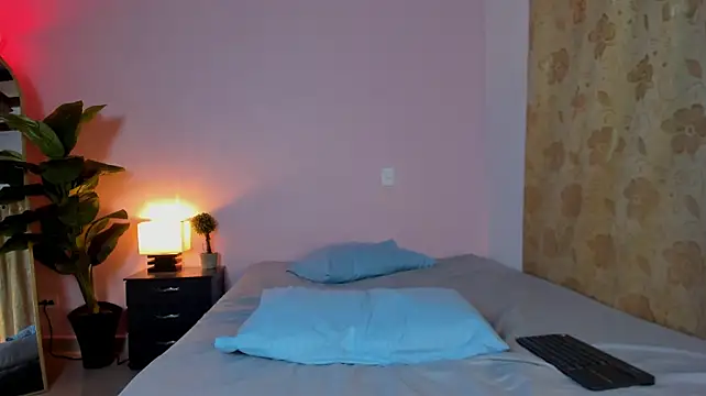 ambersprada stripchat live cam model
