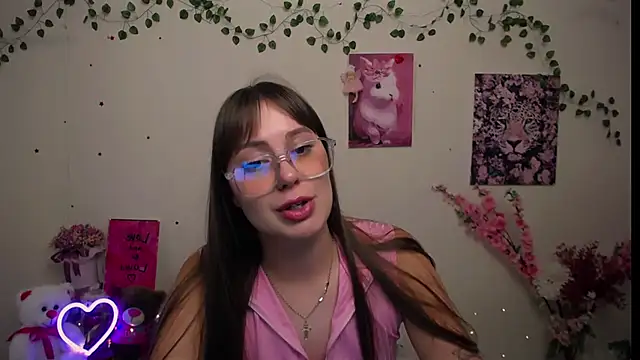 Amanda_Bright_ stripchat live cam model