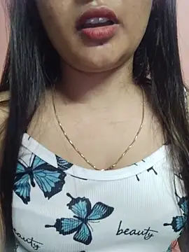 Wild-janvi stripchat live cam model