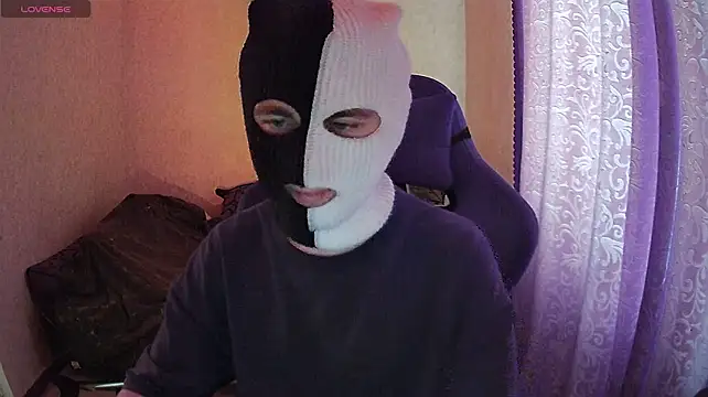 ZXCENSORED- stripchat live cam model