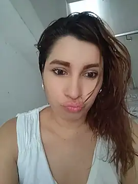 naty_hot4uu stripchat live cam model