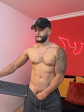 Mike_savage3 stripchat live cam model