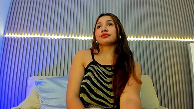 Victoria_Rosee stripchat live cam model