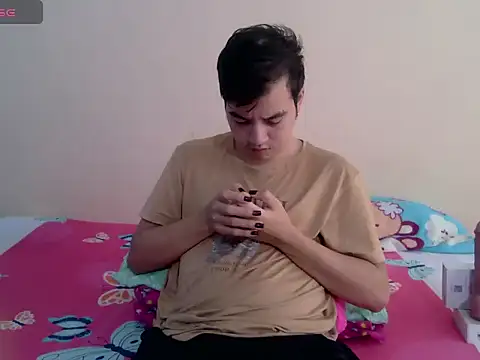 IronDante stripchat live cam model