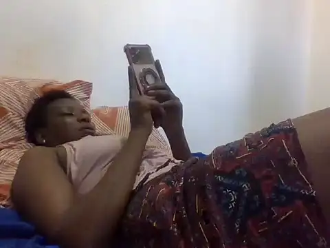 Lovergirlcute stripchat live cam model