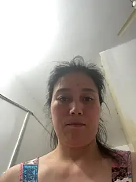 suyabb stripchat live cam model