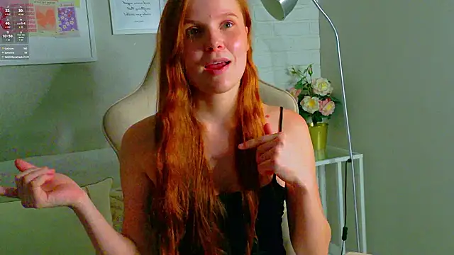 MonicaMill stripchat live cam model