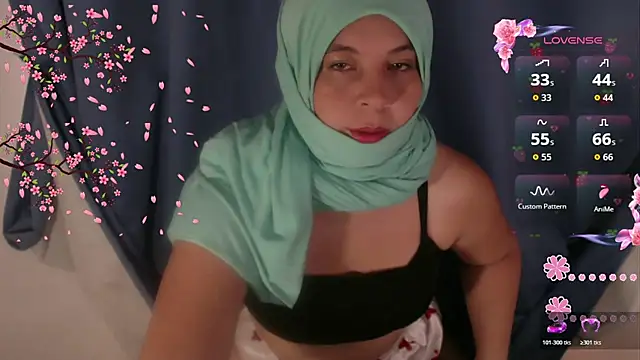 MELEK_SAMAD stripchat live cam model