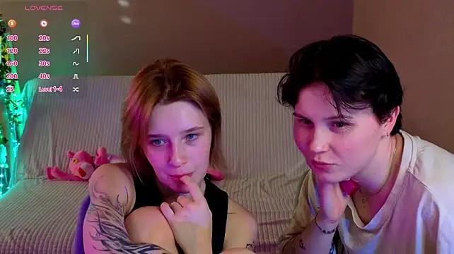 TaraEva stripchat live cam model