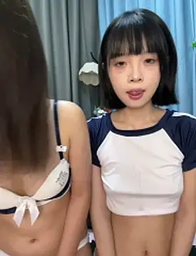 qiqi_x stripchat live cam model