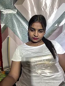 Aayra_Joshi stripchat live cam model