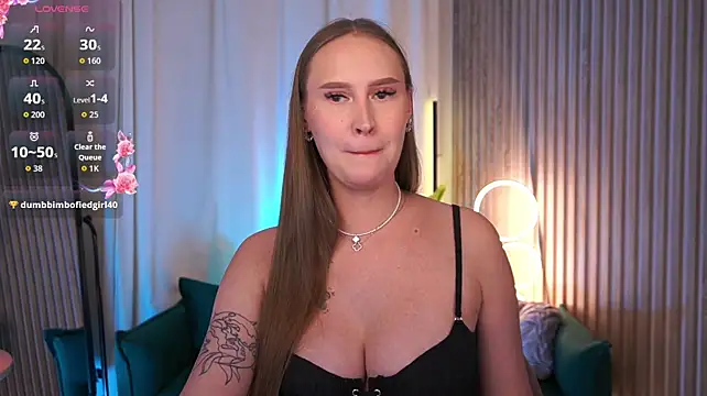 ViMilka stripchat live cam model