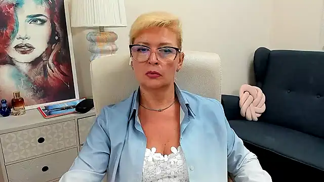 luna_xfantasy stripchat live cam model