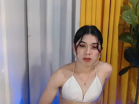 RoseAmarie stripchat live cam model