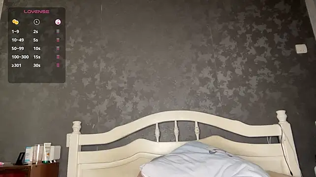 JodyGrasty stripchat live cam model