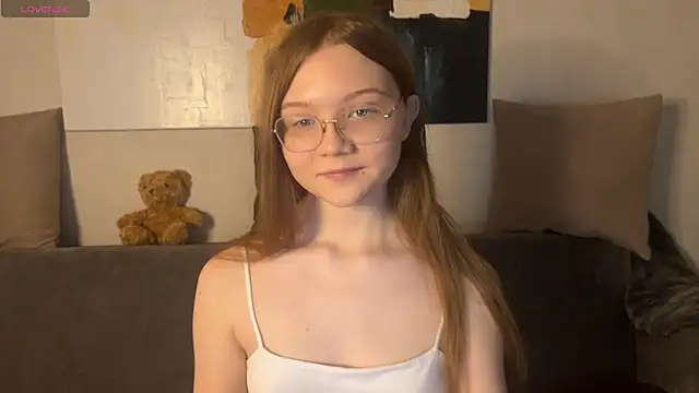 Lola_luminarcc stripchat live cam model