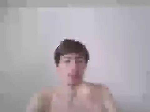 VelvetRagottiOG stripchat live cam model