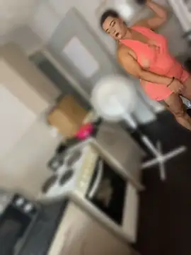 BubblesLovexox stripchat live cam model