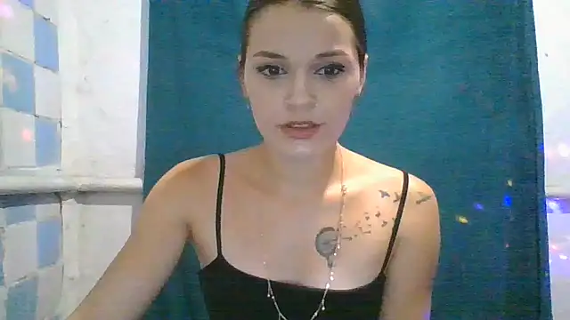 MilaPrescott stripchat live cam model