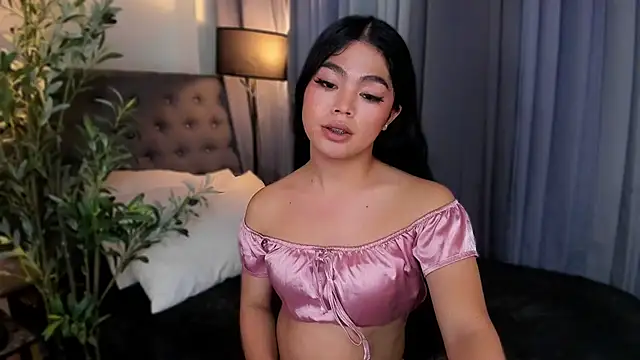 AsianHugecockAnna stripchat live cam model