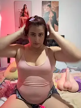 ChloeeLaurent stripchat live cam model