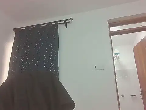Sweetapple26 stripchat live cam model