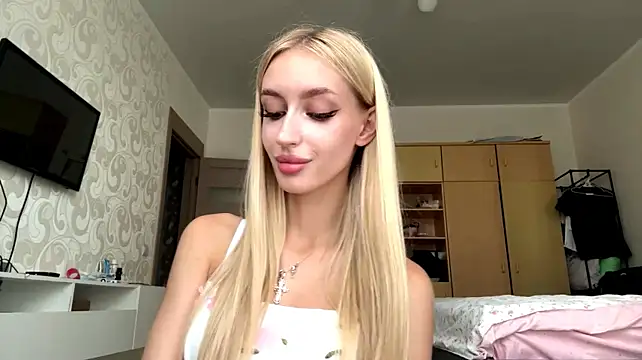 TanekaAmela stripchat live cam model