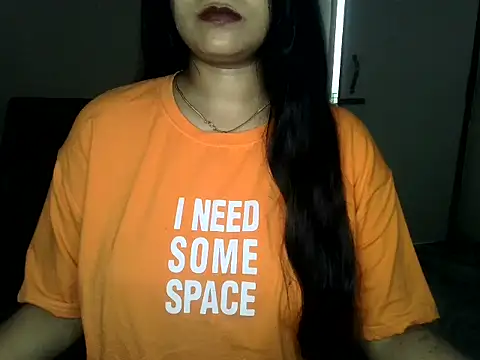 suhana-singh stripchat live cam model