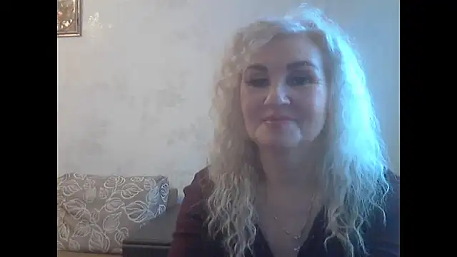 LadySexyBlond stripchat live cam model