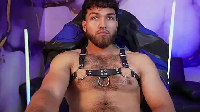 Oliver_Dallas1 stripchat live cam model