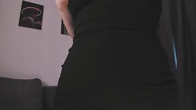 ElaraHex stripchat live cam model