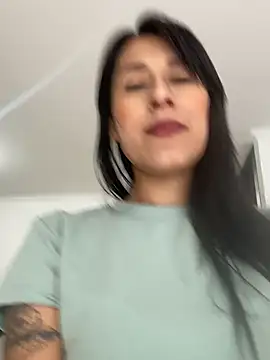ELY_FE_ stripchat live cam model