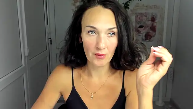 OliviaKateee stripchat live cam model