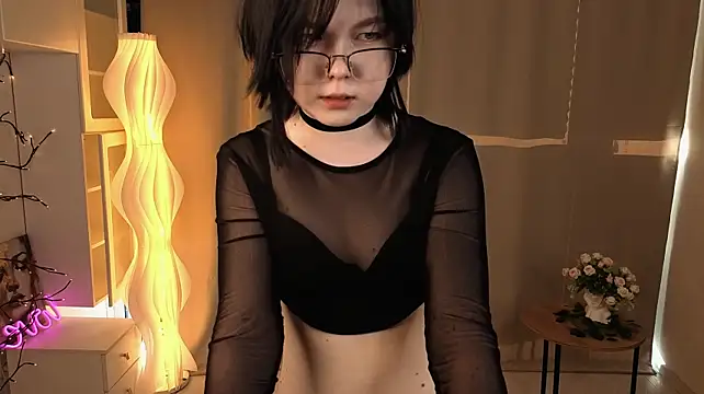 HirokoBard stripchat live cam model