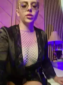 IveySin stripchat live cam model