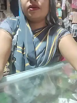 Priya-Pinki stripchat live cam model