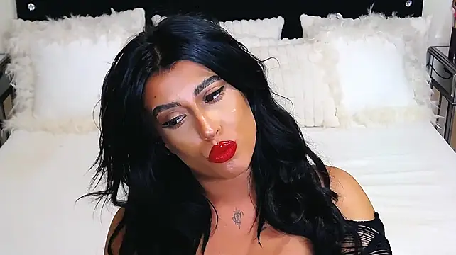 -Giselle-Reine- stripchat live cam model