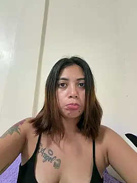 yourfcker_victoria stripchat live cam model