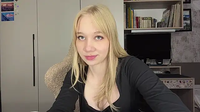 MargareteBerdar stripchat live cam model