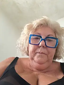Merilulla stripchat live cam model