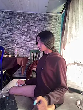 L4yl4 stripchat live cam model