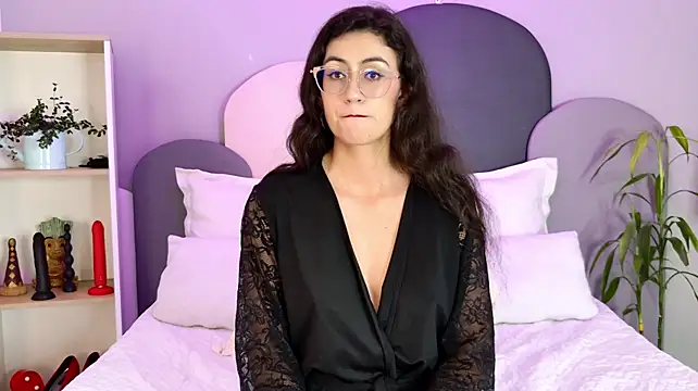 SophieGomez22 stripchat live cam model