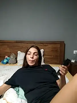 AntoniaHottie stripchat live cam model